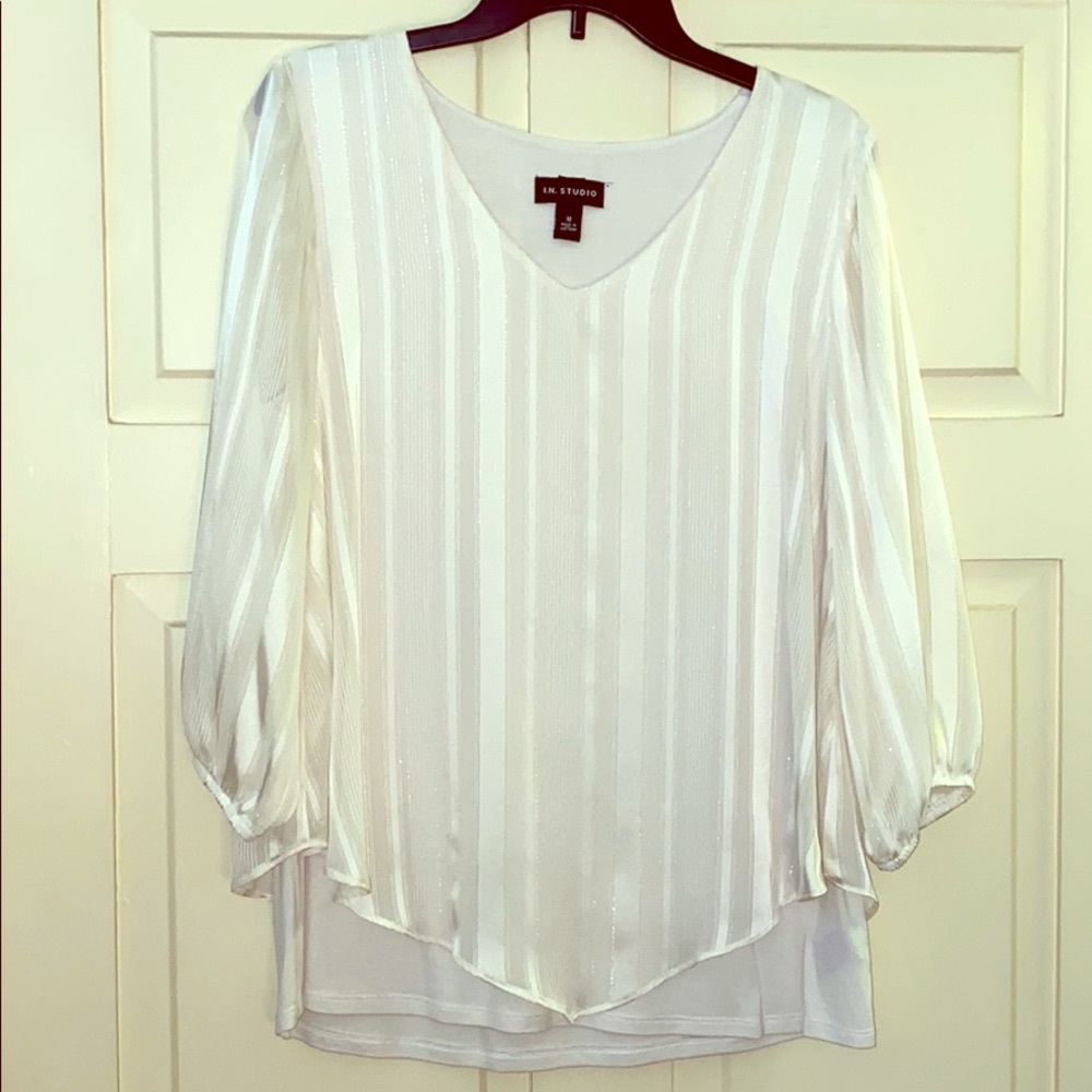 I.N. Studio off white 3/4 sleeve blouse